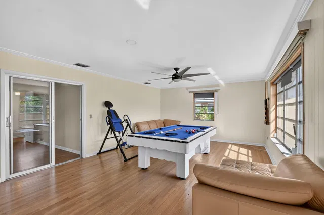  Residence photo 24