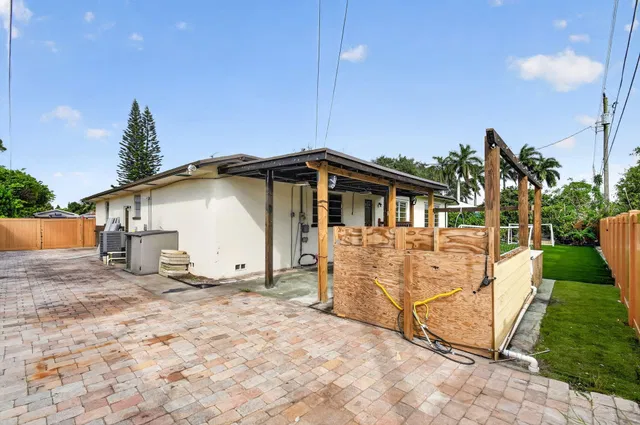  Residence photo 46
