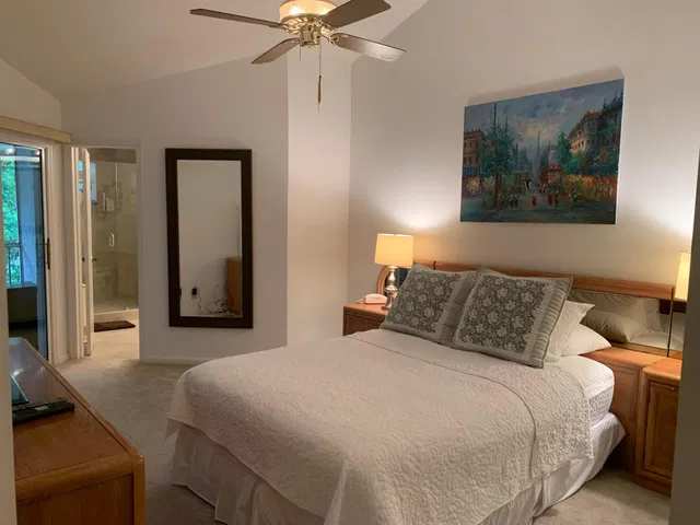 Residence photo 6
