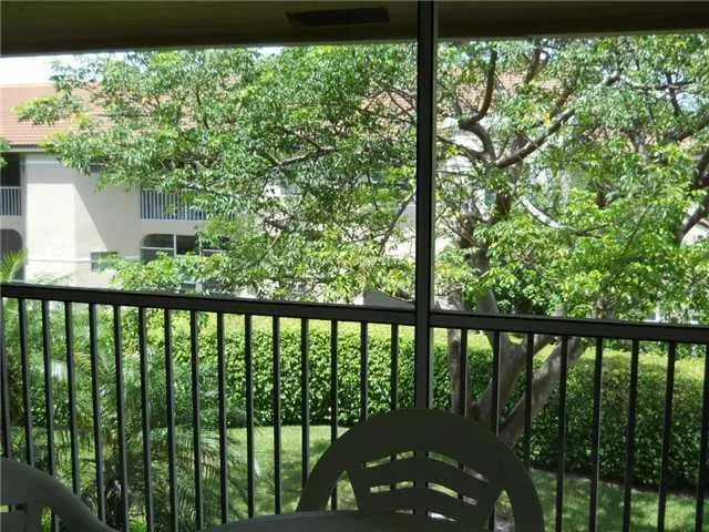 Residence photo 13
