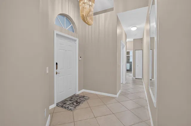  Residence photo 10