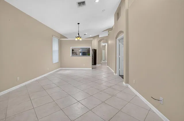  Residence photo 13