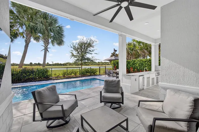 Avenir Residence photo 50