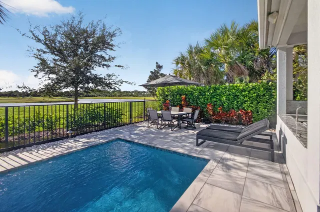 Avenir Residence photo 57