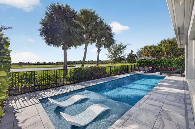 Avenir Residence photo 58