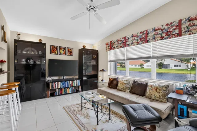  Residence photo 21