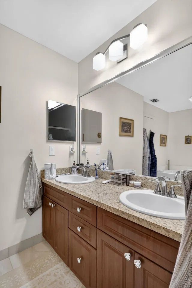  Residence photo 39