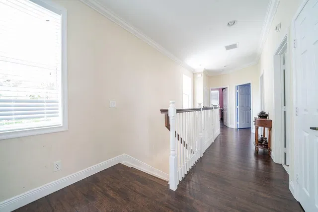  Residence photo 11
