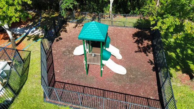 Residence photo 3