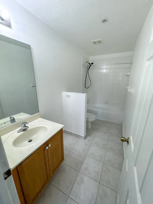 Residence photo 22