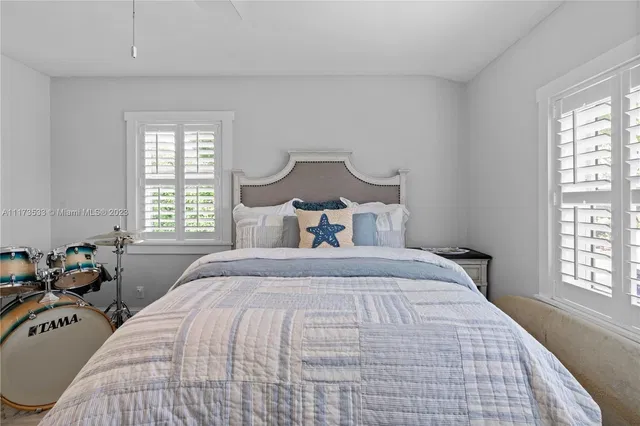 Residence photo 37