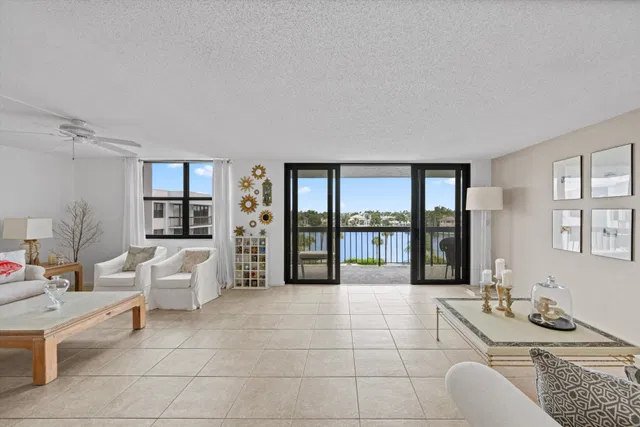 Downtown Delray Beach Unit PH-5 photo 6