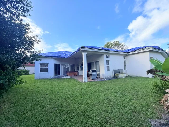 Residence photo 8