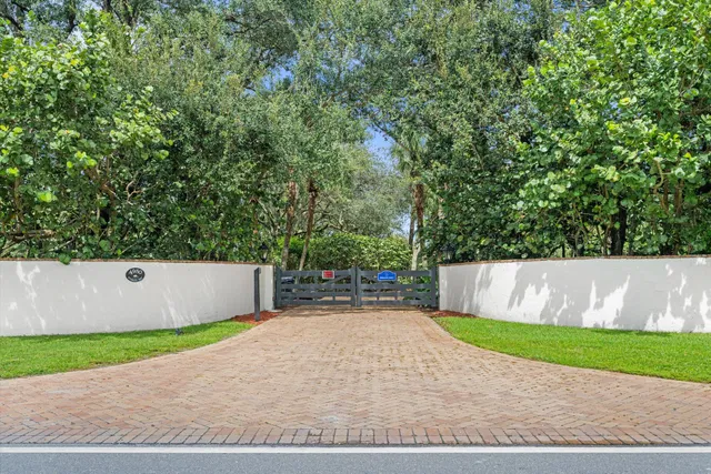 Palm Beach Point East Residence photo 3