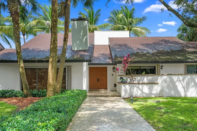 Palm Beach Point East Residence photo 11