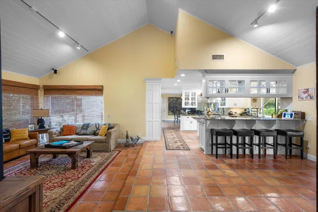 Palm Beach Point East Residence photo 13