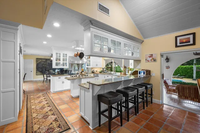 Palm Beach Point East Residence photo 18