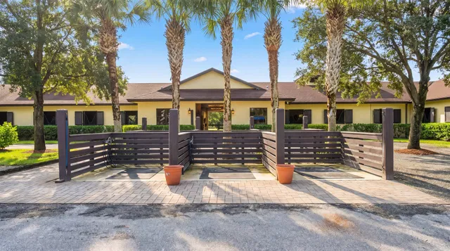 Palm Beach Point East Residence photo 81