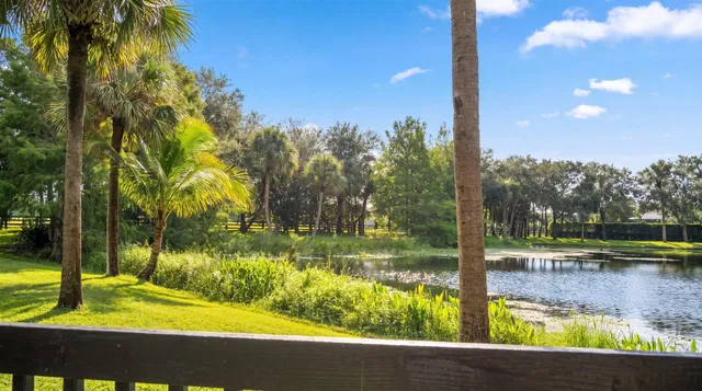 Palm Beach Point East Residence photo 89