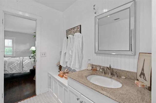  Residence photo 31