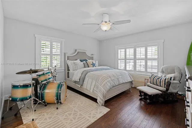  Residence photo 36