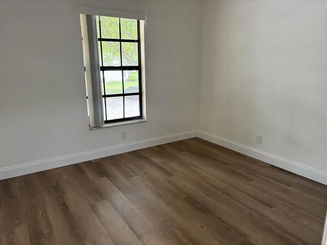 Unit O229 photo 7