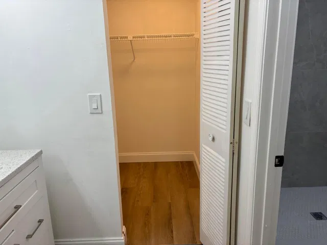 Unit O229 photo 14