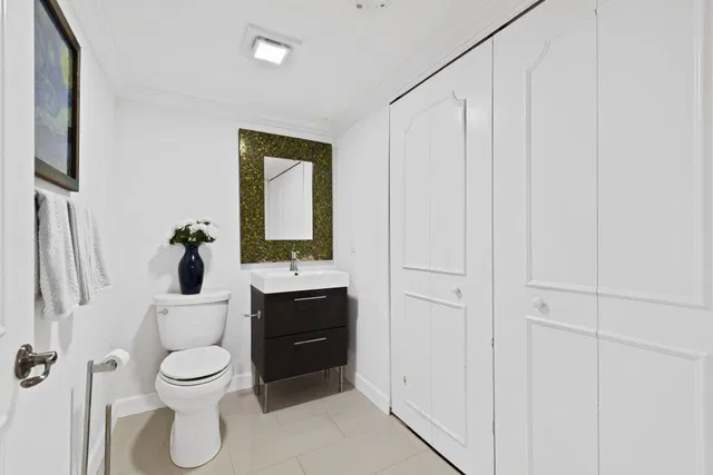 Residence photo 12