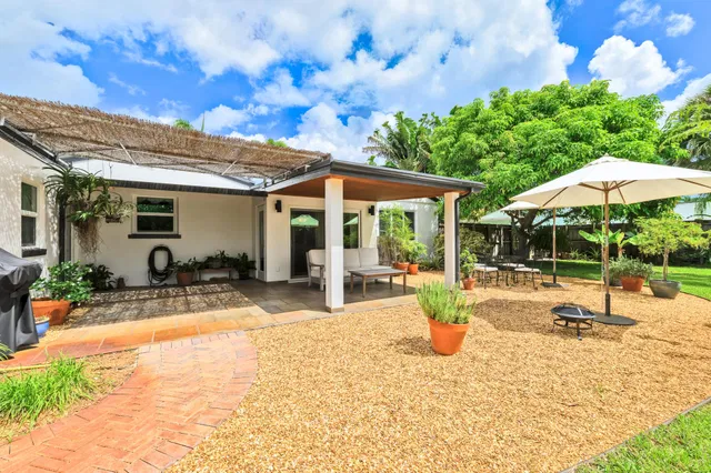 SoSo West Palm Beach Residence photo 12