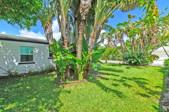 SoSo West Palm Beach Residence photo 29