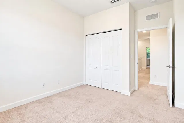 Residence photo 19