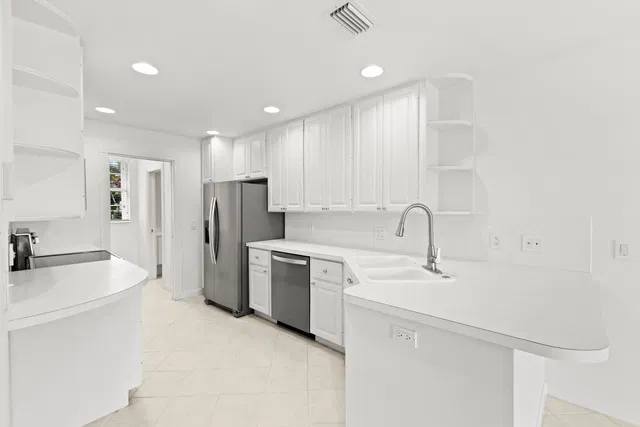 Residence photo 44