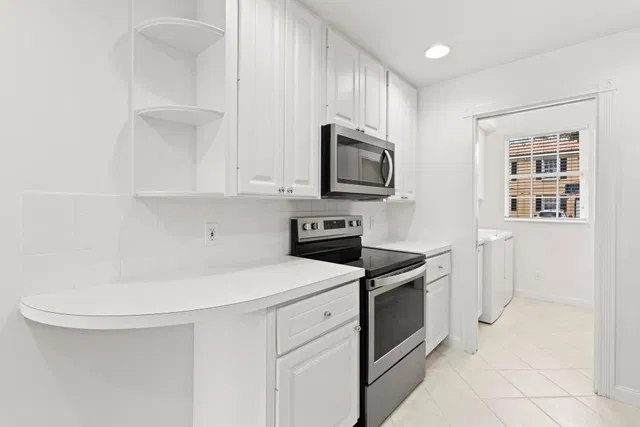 Residence photo 45