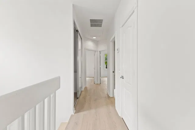 Residence photo 52