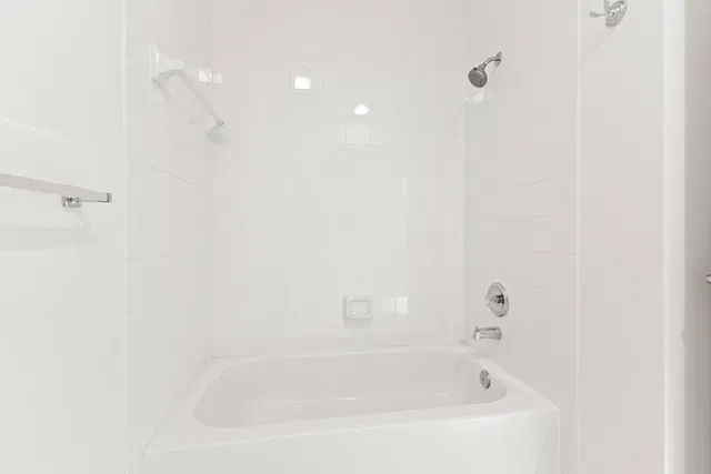 Residence photo 60