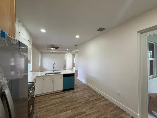 Residence photo 5