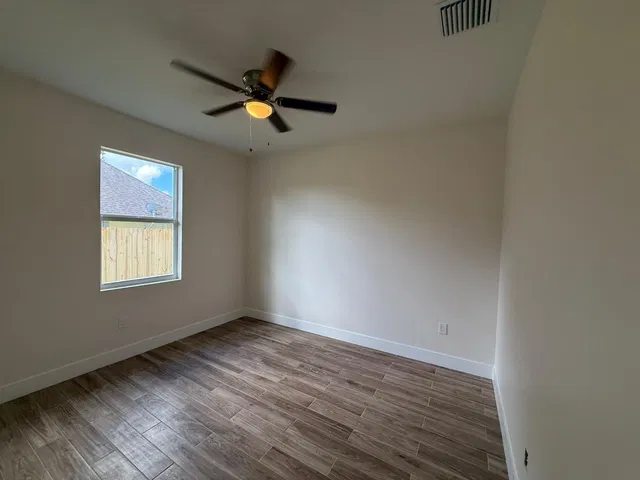 Residence photo 7