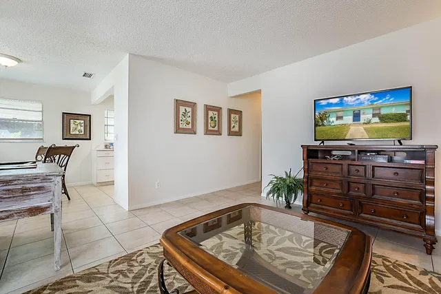 Residence photo 7