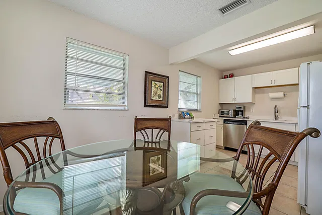 Residence photo 10