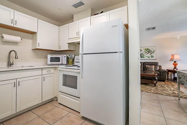 Residence photo 14