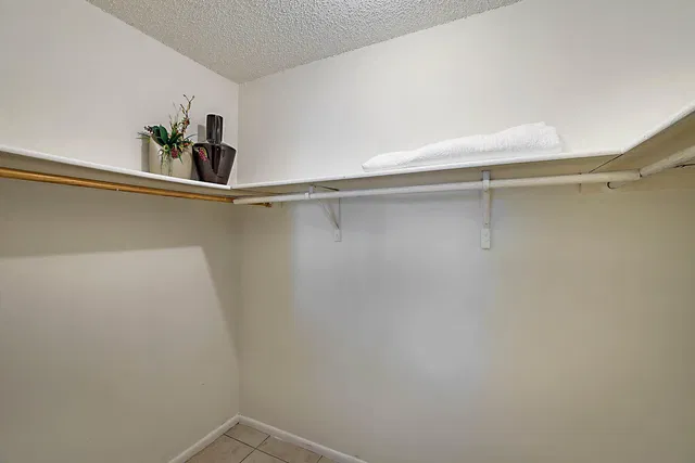 Residence photo 18