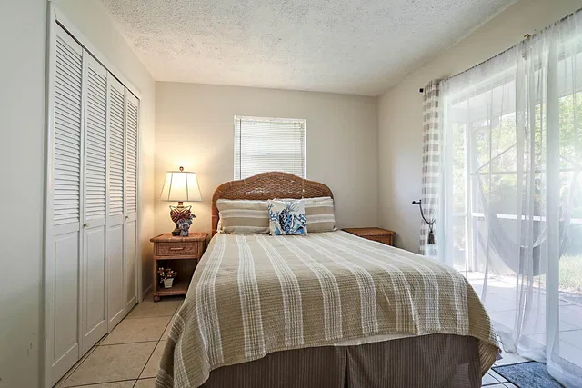Residence photo 20