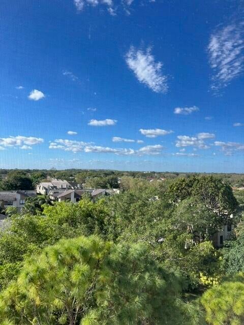 Unit 65 photo 20