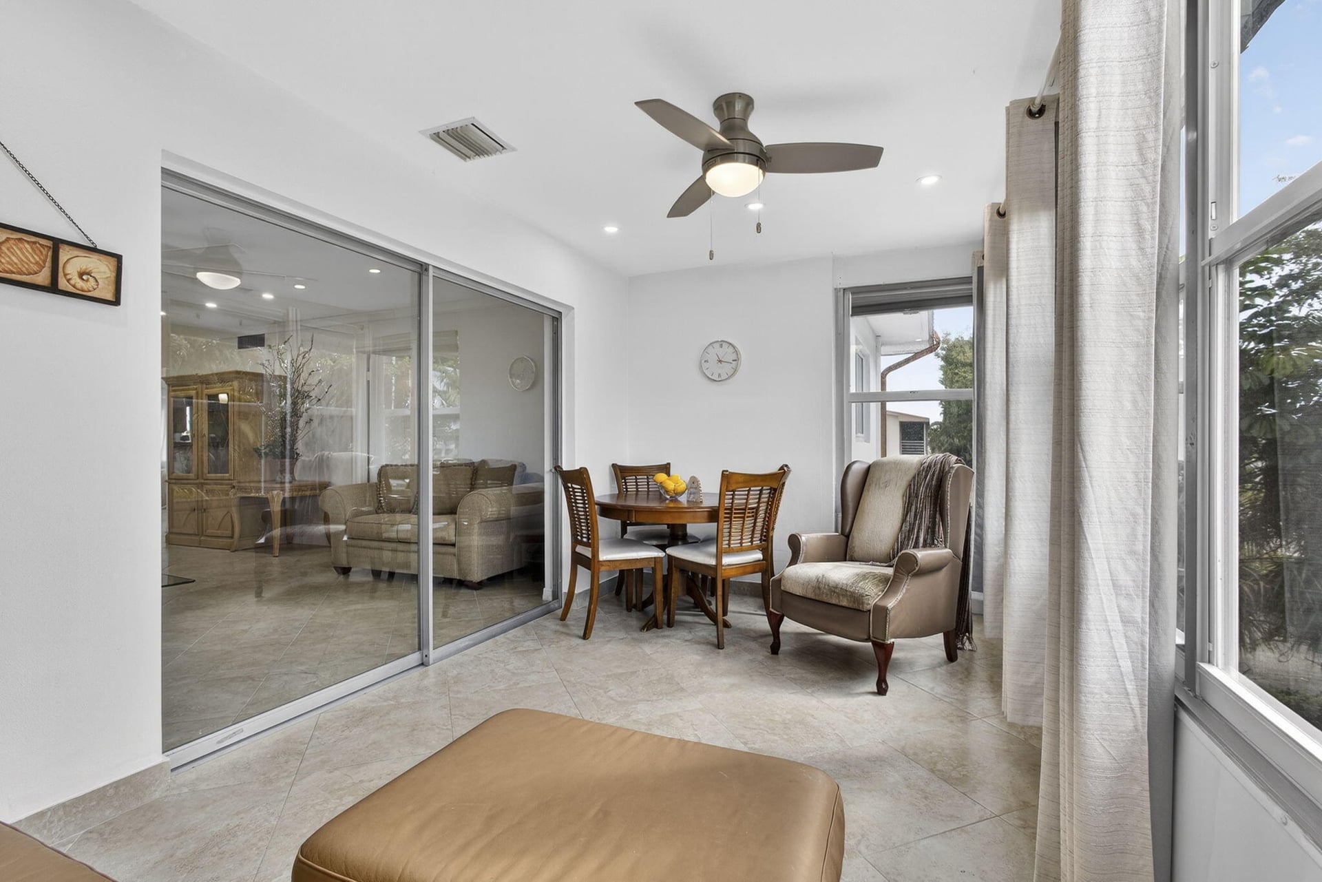 Residence photo 10