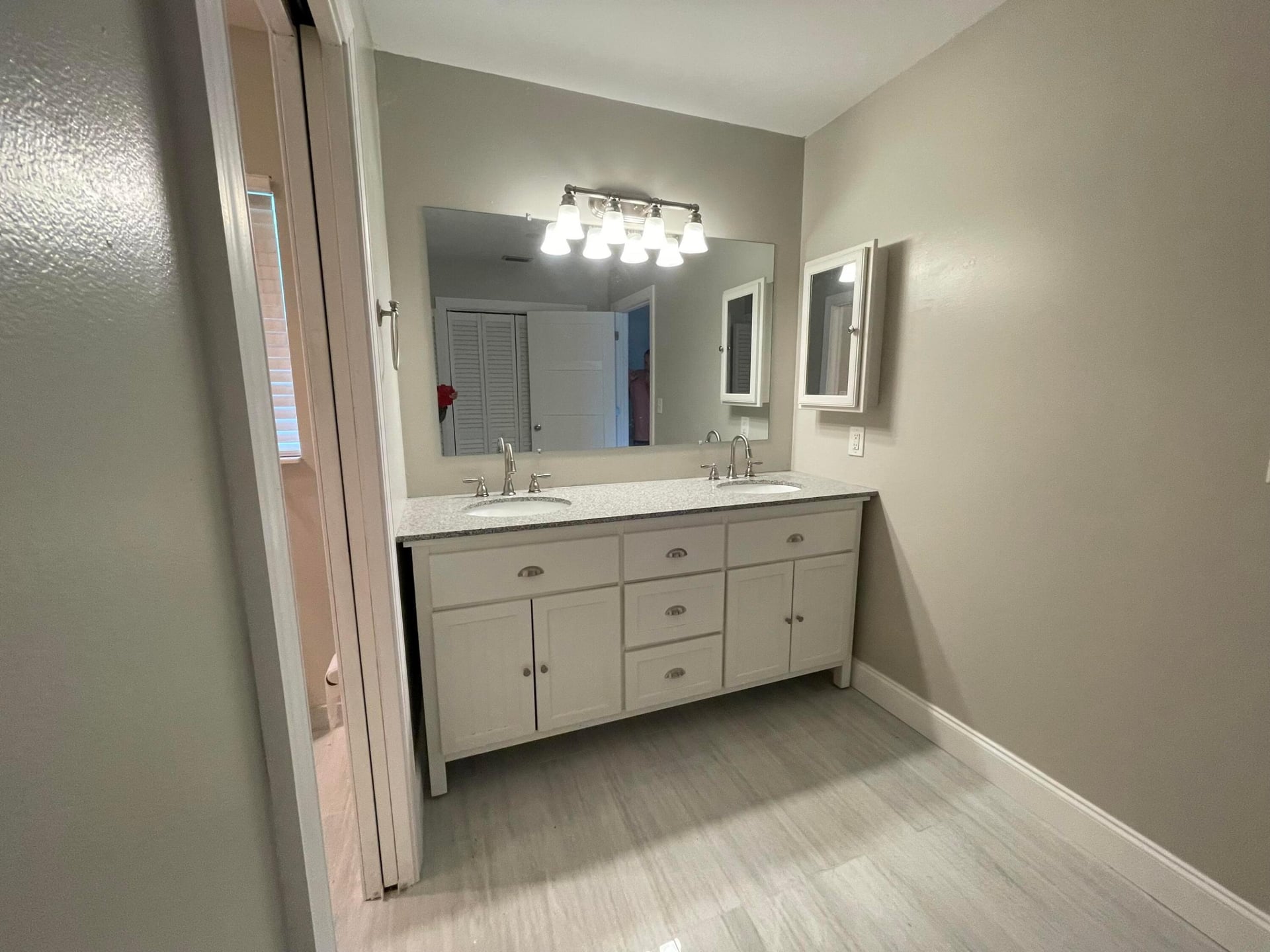 Residence photo 19