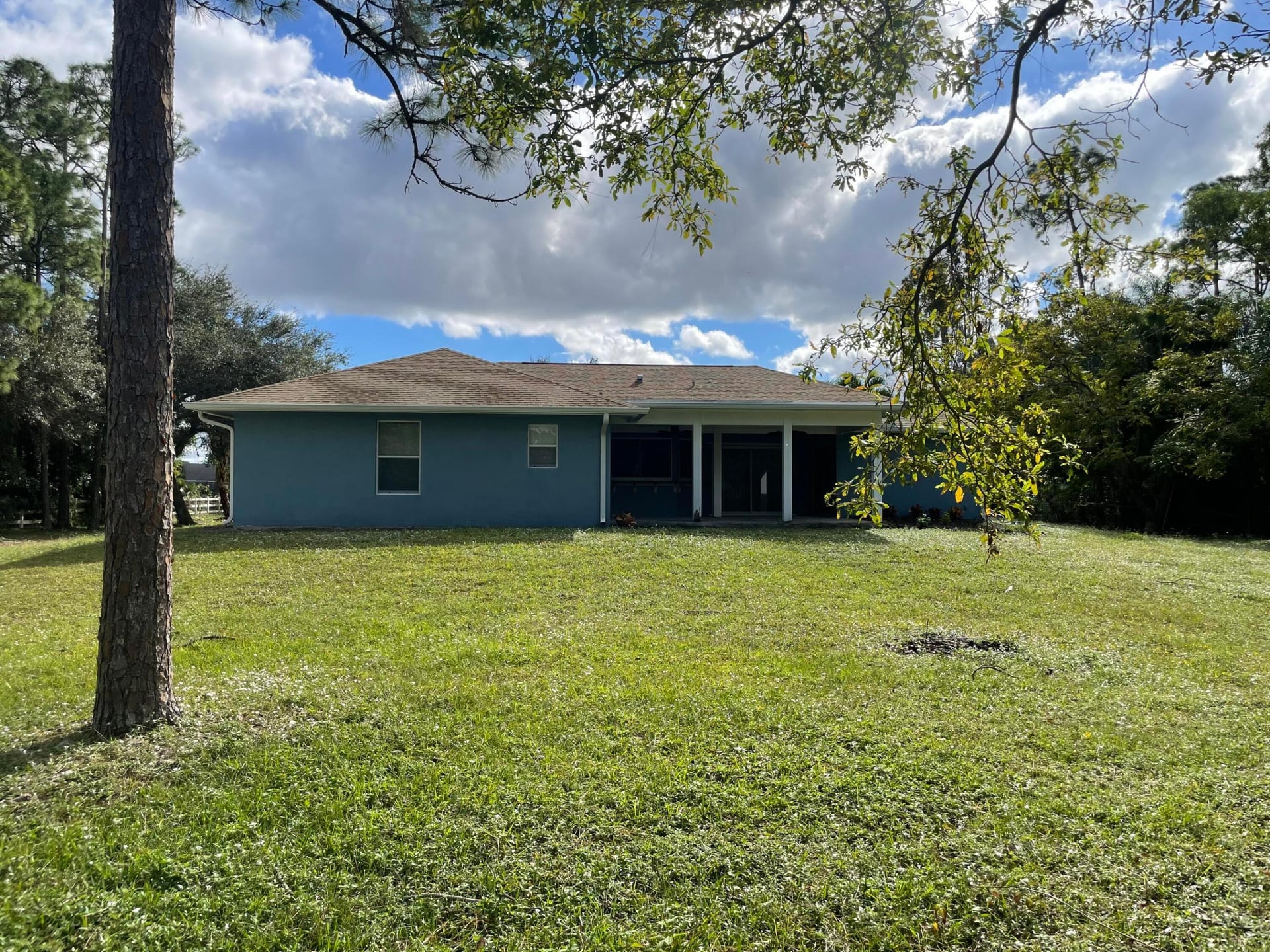 Residence photo 24