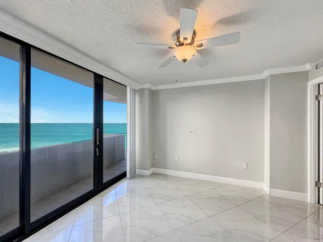 Singer Island Unit 1-501 photo 14