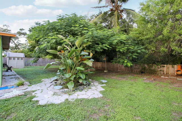Jupiter River Estates Residence photo 29