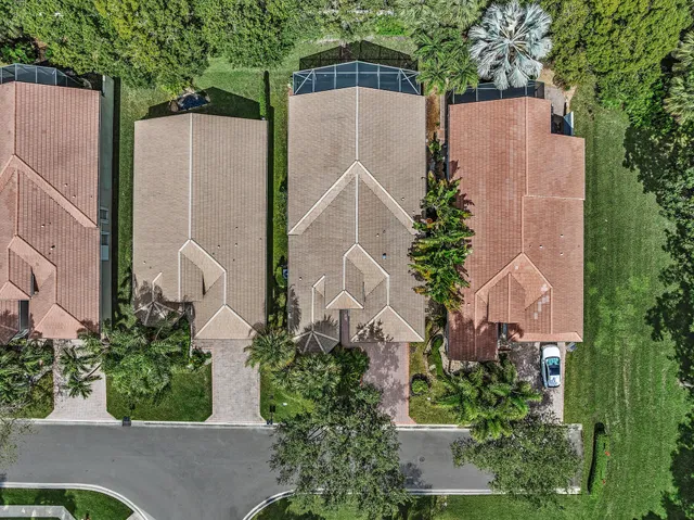 Residence photo 4