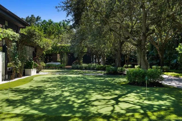 Residence photo 89